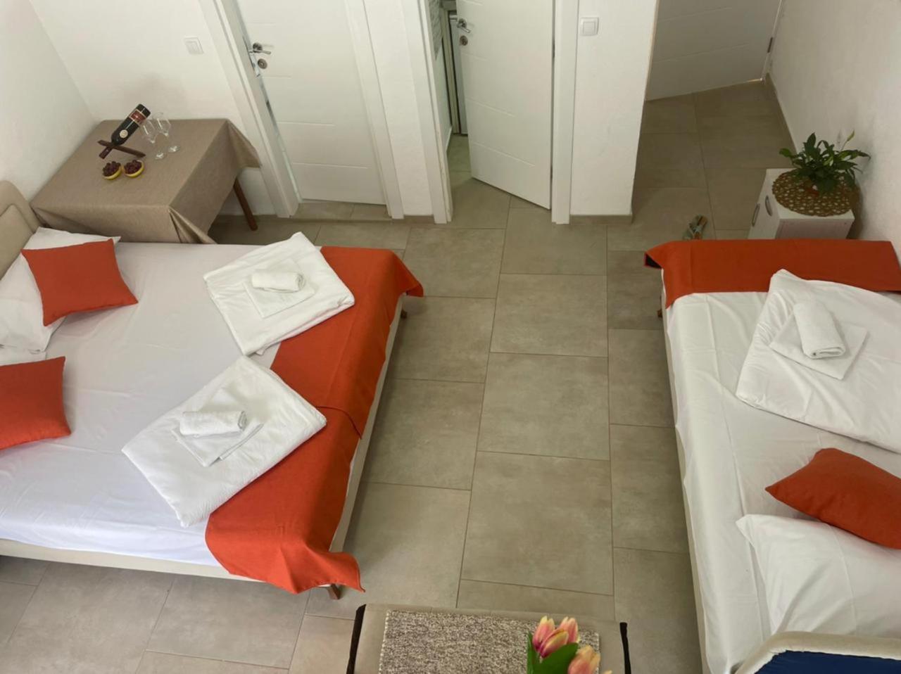 Jelic Apartmani ซูโตมอเร ภายนอก รูปภาพ